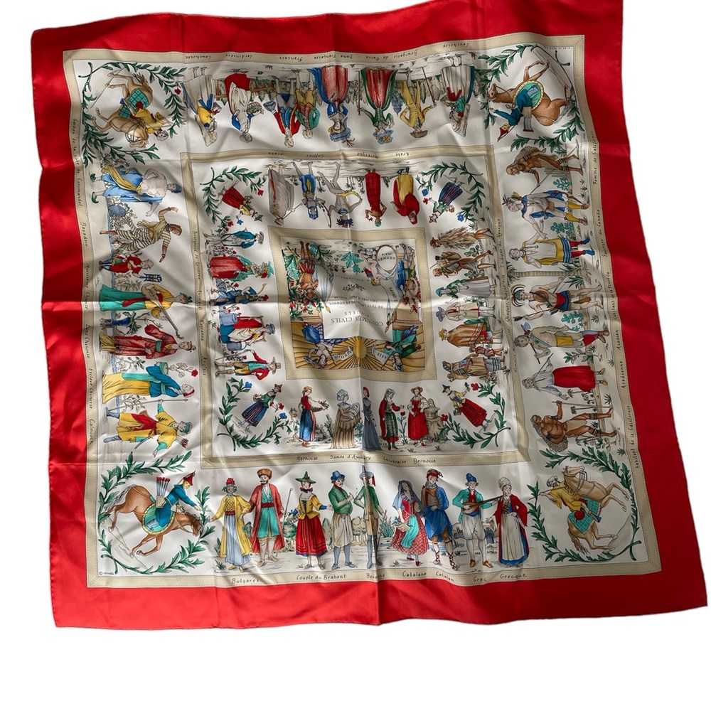 Vintage, Hermes Costumes Civils Actuels silk Scarf